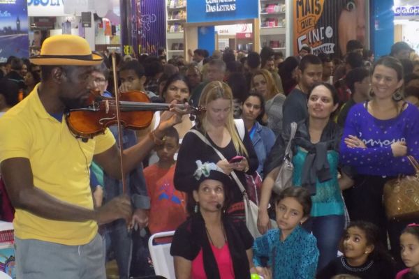psicanalista gilson souza contacao de historias